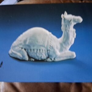 Vintage Nativity Collectibles Avon Camel White